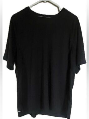 Athletic Works Black Performance Dry-Fit Crew short sleeve Shirt. Mens size XL.